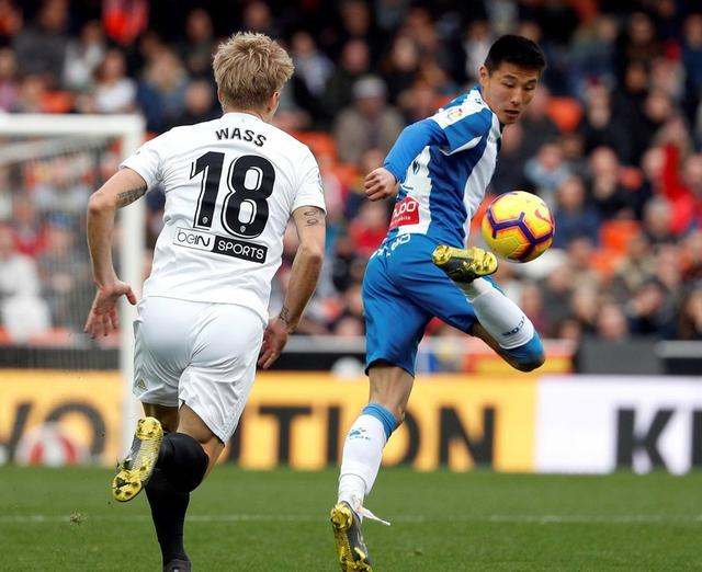 关于莱比锡训练开放日；今夜完成体检引欢呼；西甲在即；细节决定成败的信息